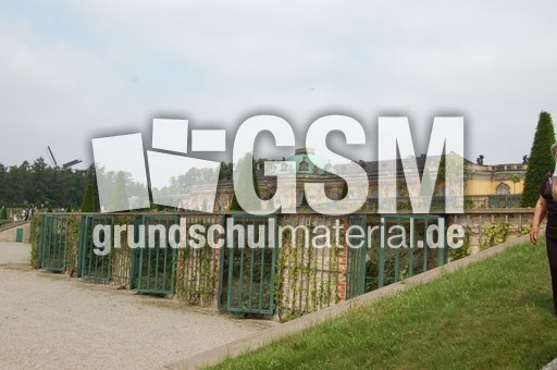 Sanssouci Weinberganlage 3.JPG